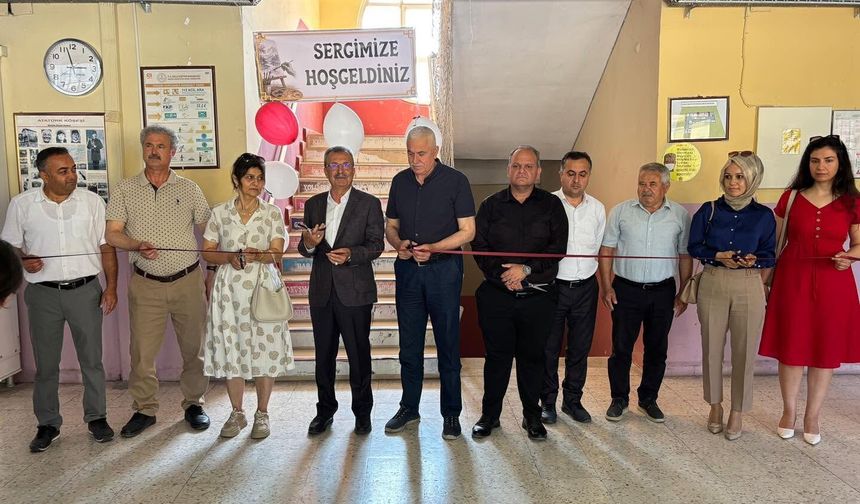 Abbas Yeşildemir Ellek’te Resim Sergisini Açtı