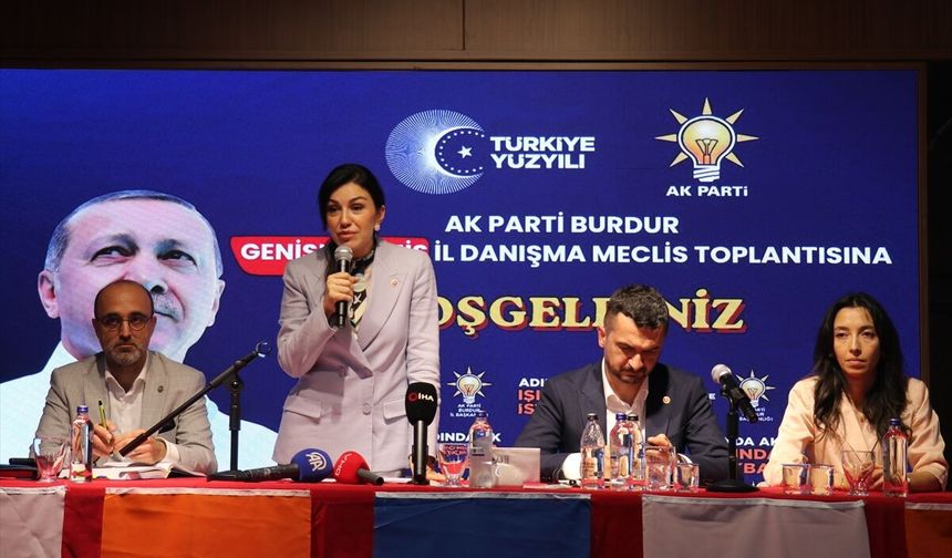 AK Parti Genel Başkan Yardımcısı Ayan, Genişletilmiş İl Danışma Meclisi Toplantısı'nda konuştu: