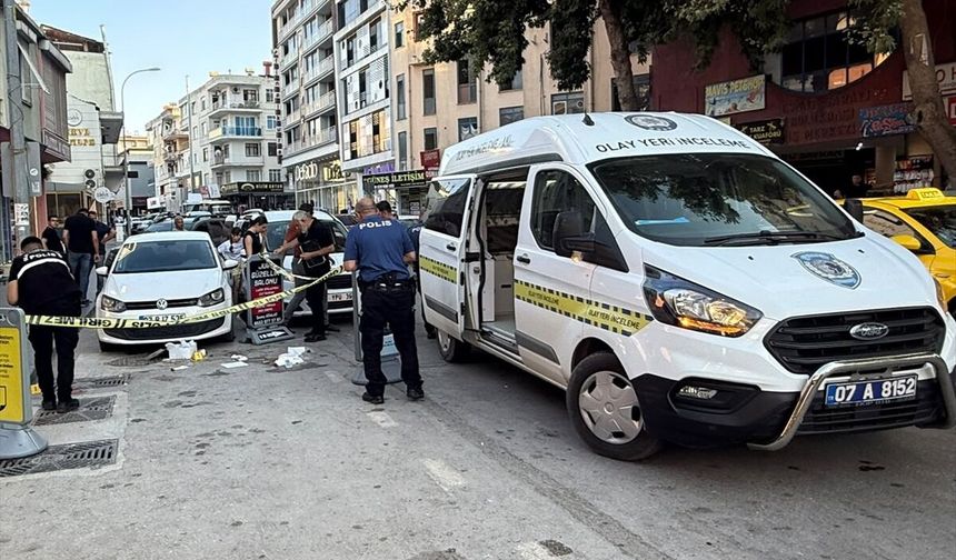 Antalya'da silahlı saldırıda 1 kişi yaralandı