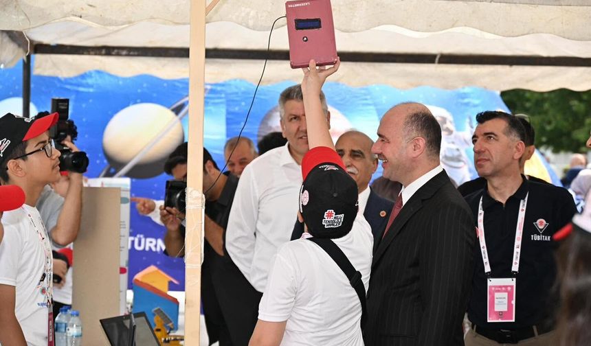 Osmaniye Bilim Fuarı’na Vali Ziyareti
