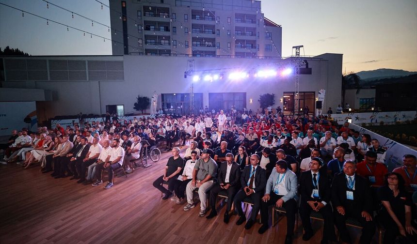 Dünya Bedensel Engelliler Gençlik Oyunları'nın açılış töreni Mersin'de yapıldı