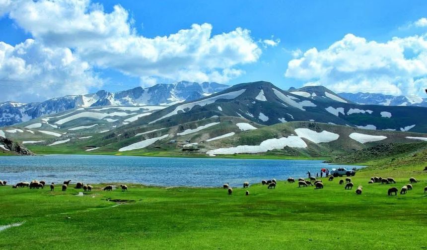 Eğrigöl Doğa Tutkunlarını Büyülüyor