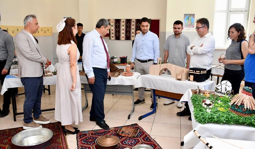 Silifke'de 'Yörük Kültürü Tarih Atölyesi' açıldı