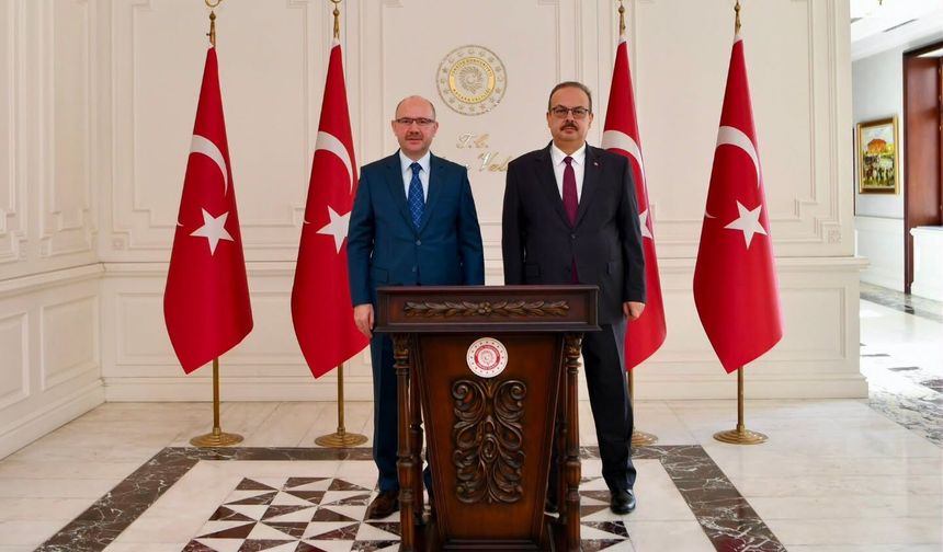 Vali Serdengeçti'den Ankara Valisi Canbolat'a Ziyaret