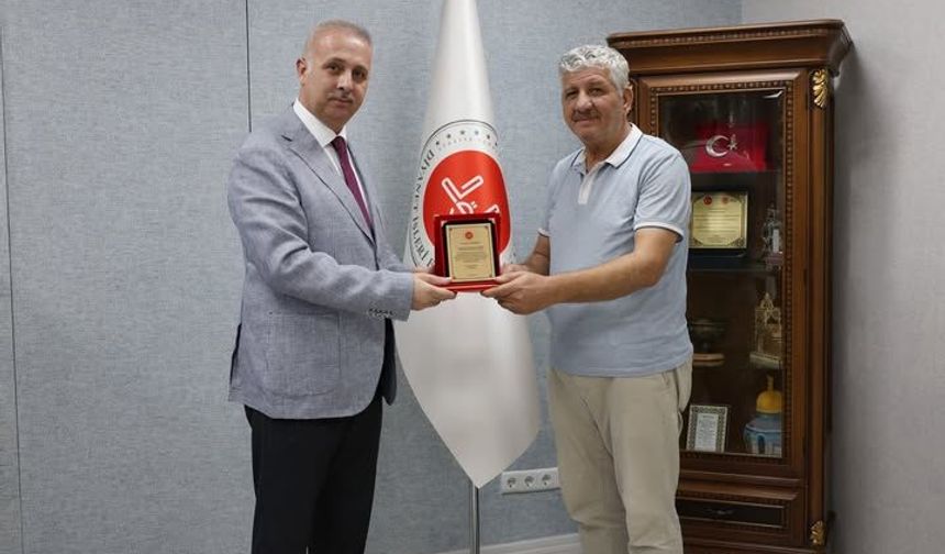 Dr. Ahat Taşcı'dan Emekli Personele Teşekkür