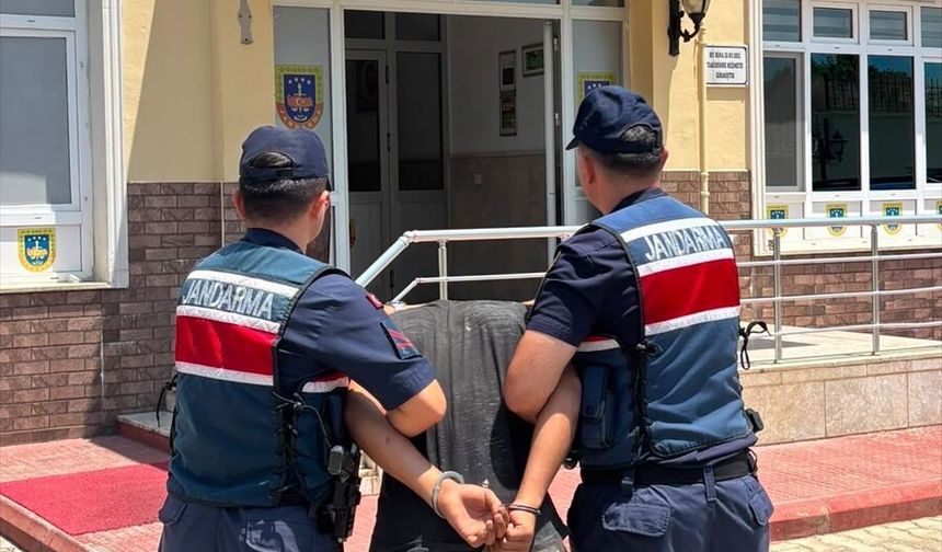 Jandarmadan Kadirli'de Zehir Tacirlerine Darbe