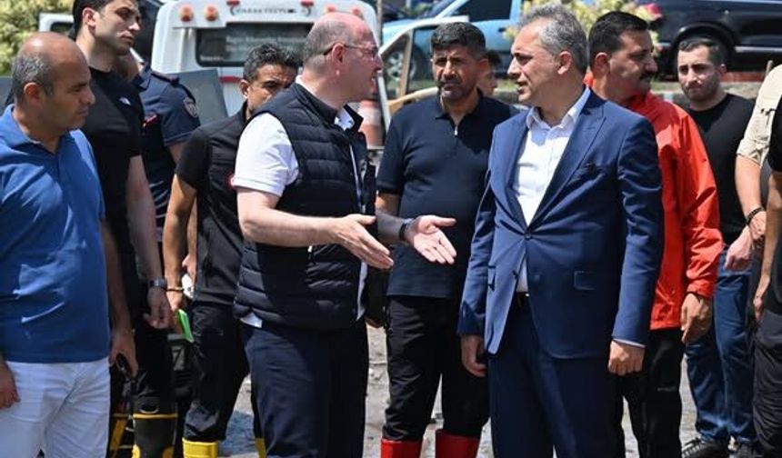 Vali Serdengeçti Ve Başkan Çenet Sahada