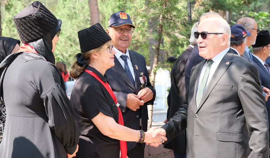 Yusuf Çomu, 15 Temmuz Şehitlerini Osmaniye'de Dualarla Andı