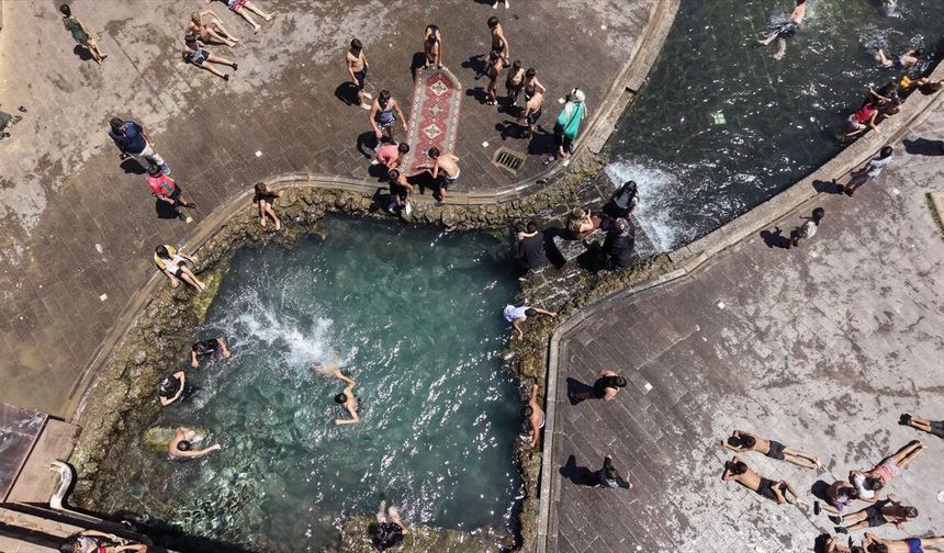 Diyarbakır'da sıcak hava hayatı olumsuz etkiledi