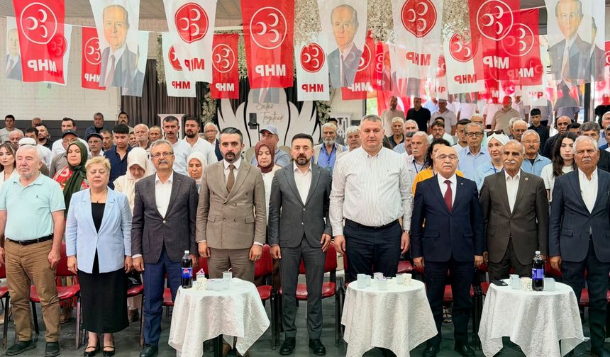 Düziçi'nde MHP Kongresi Tamamlandı! Mustafa İba'dan Yeni Yönetime Tebrik