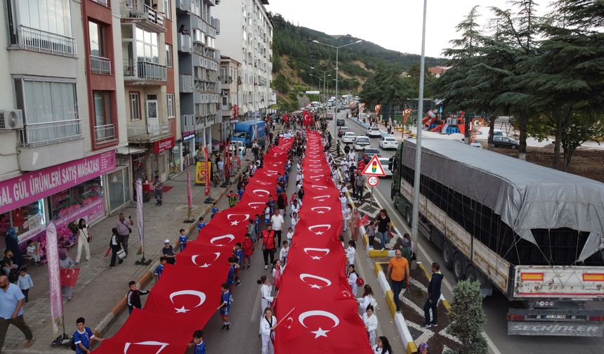 Eğirdir'de Tarım, Sanat, Kültür ve Turizm Festivali başladı