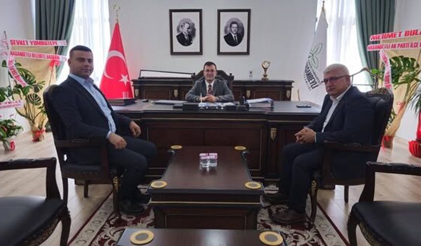 İl Genel Meclis Üyelerinden Kaymakam Yelli'ye Ziyaret