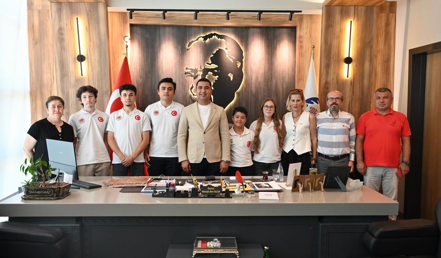 Kadirli Belediyesi, Avrupa Briç Şampiyonası Öncesi Milli Sporcuları Ağırladı