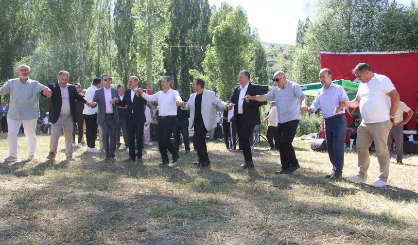 Taşçılar Köyü'nde 19. Geleneksel Yaz Şenliği Coşkuyla Kutlandı