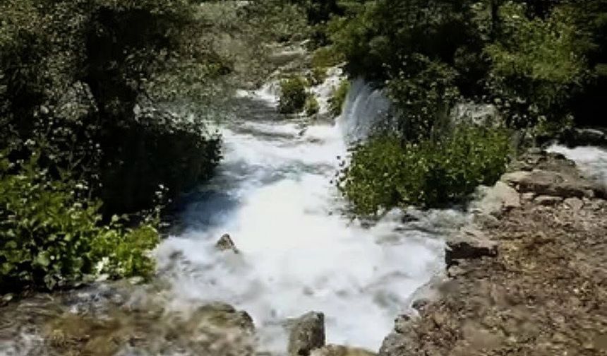 Tunceli Munzur Gözeleri Doğa Tutkunlarını Büyülüyor