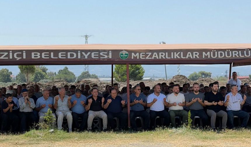 Turgut Kararmaz Bekir Tosunun Cenazesine Katıldı