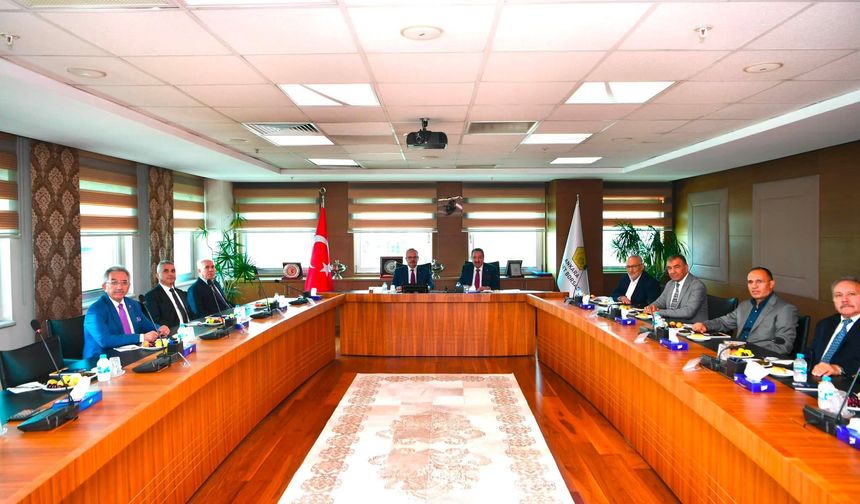 Vali Canbolat’tan Ankara Ticaret Borsası’na Ziyaret