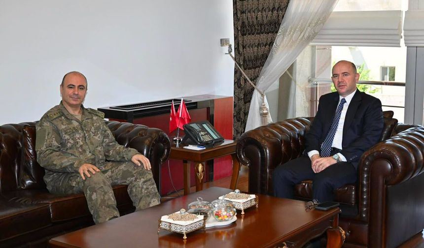 Vali Serdengeçti’den Albay Uğur Esendik’e Başarı Dileği