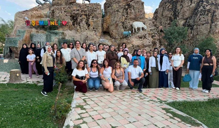 Başkan Fahri Şakar gençleri Şemdinli’de ağırladı