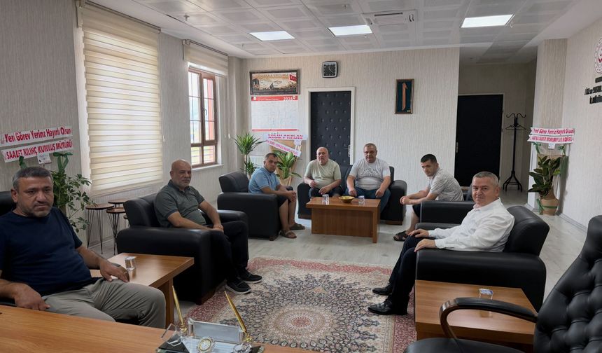 İl Müdürü  Yılmaz’a Eski Mesai Arkadaşlarından Ziyaret