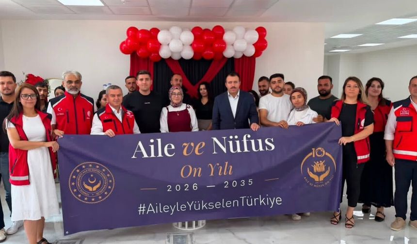 Düziçi Kaymakamı Kadir Yurdagül genç çiftlerle buluştu