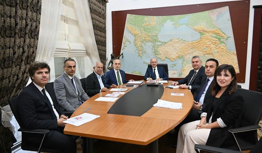 Başkan İbrahim Çerçi’den Vali Serdengeçti’ye ziyaret