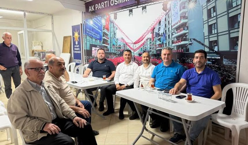 AK Parti Heyeti Zorkun İrtibat Bürosunda Buluştu