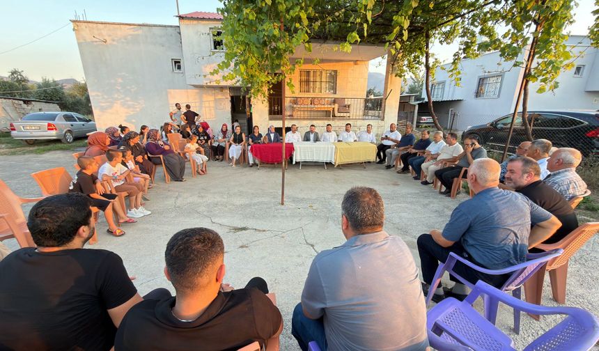 AK Parti Osmaniye'de Katılımlar Sürüyor