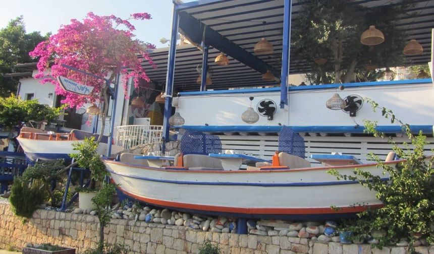 Antalya Kaş’ta Turizm Sezonu Hareketliliğini Sürdürüyor