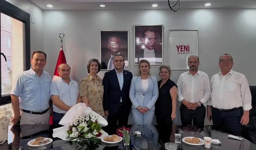 Yeni Parti Osmaniye’de toplandı! Barış Özener’den birlik ve mücadele mesajı