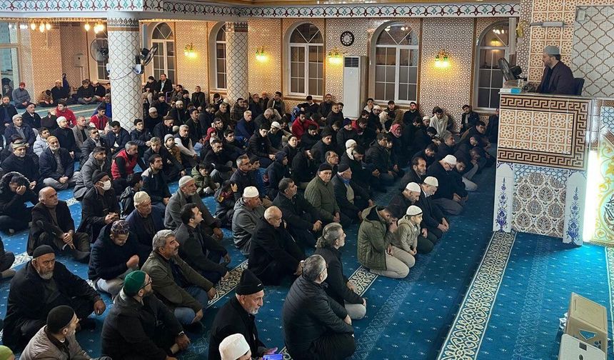 Osmaniye'de Cuma Hutbesinin Konusu Neydi? Kardeşlik Mesajı