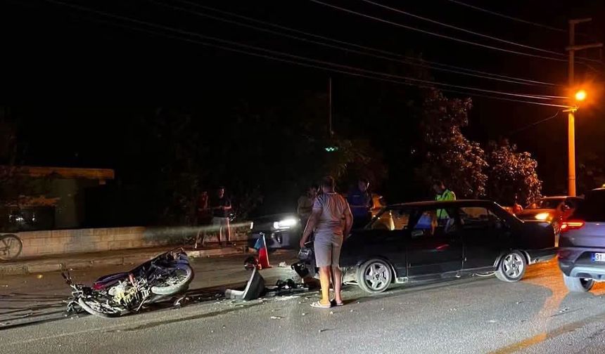 Dörtyol'da Otomobil ile Motosiklet Çarpıştı: 1 Yaralı