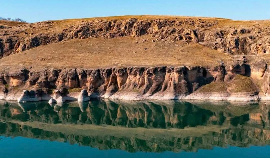 Elazığ’daki Karaleylek Kanyonu Ziyaretçi Akınına Uğruyor