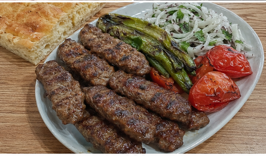 Dışı Mühürlü İçi Sulu! Ev Yapımı İnegöl Köfte Tarifi