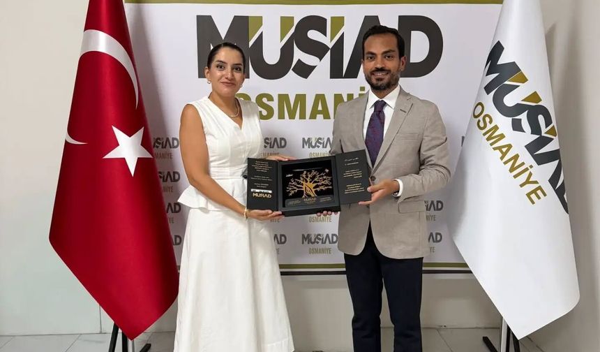 MÜSİAD Osmaniye’de Yeni Üyelere Hediye Verildi