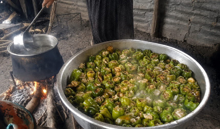 Osmaniye Düğünlerinde Kazanlar Sarma ve Dolmayla Doluyor