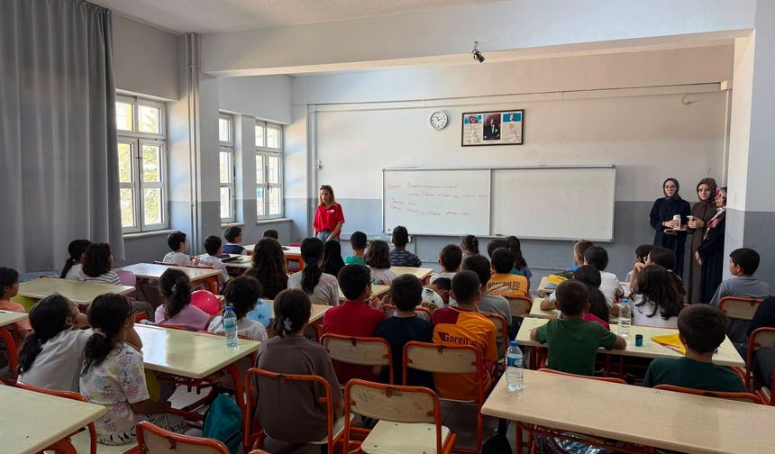 Osmaniye Kadirli’de Öğrencilere Afet Bilinci Eğitimi