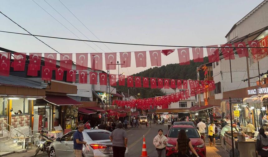 Zorkun Yaylası Çarşısından Yazın Son Gününe Manzaralar