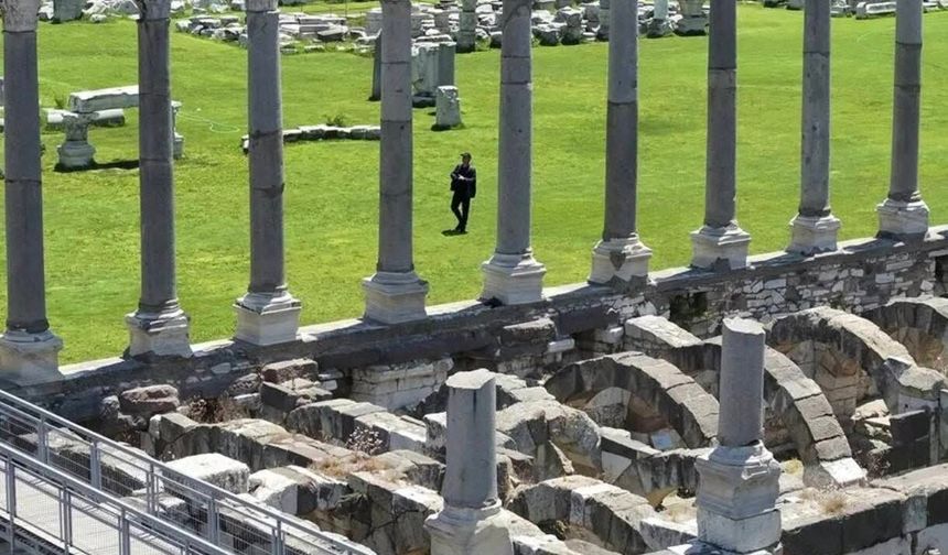 İzmir’de 1500 Yıllık Smyrna Mozaikleri Gün Yüzüne Çıktı
