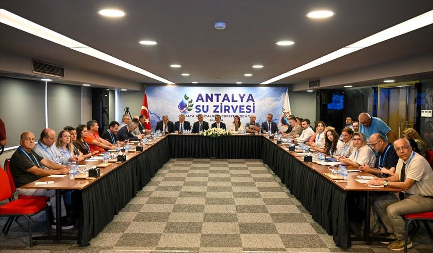 Antalya'da tarımda ve turizmde su yönetimi değerlendirildi