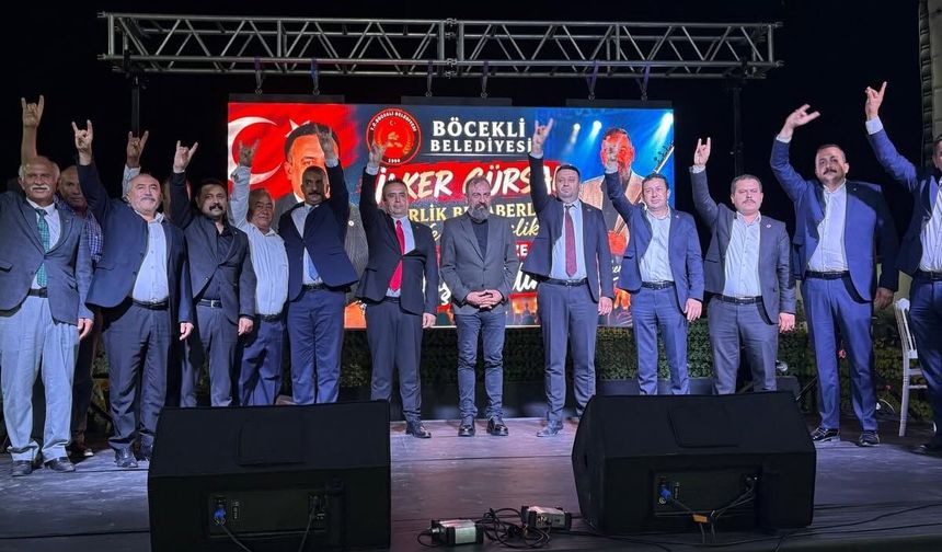 Başkan Kadıoğlu Böceklide Birlik Konserine Katıldı