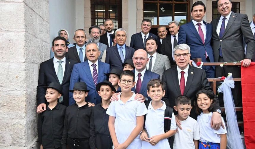 Başkan Tekerek “En Büyük Güvencemiz Eğitimli Nesiller”