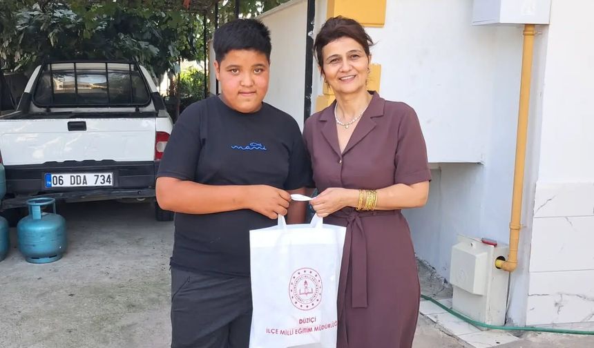 Düziçi İlçe Milli Eğitim Müdürü Elif Aksay Öğrenciyi Ziyaret Etti