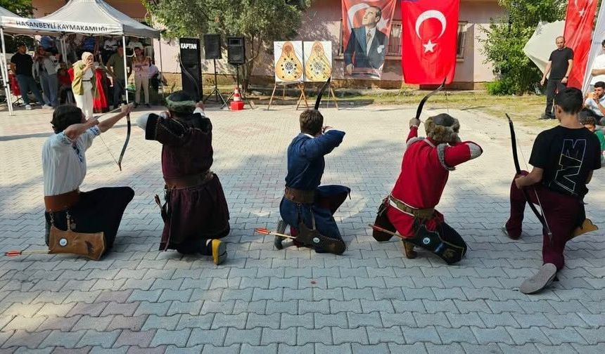 Hasanbeyli’de Türkmen Toyu Ve Çocuk Şenliği Coşkuyla Kutlandı