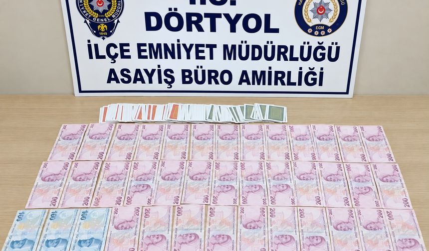 Hatay'da kumar oynarken yakalanan 5 kişiye 58 bin 20 lira ceza kesildi