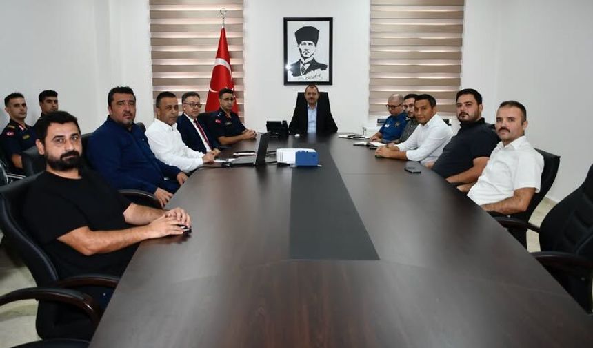 Kadirli’de 29 Ekim Cumhuriyet Bayramı Hazırlıkları İçin Toplantı Gerçekleştirildi