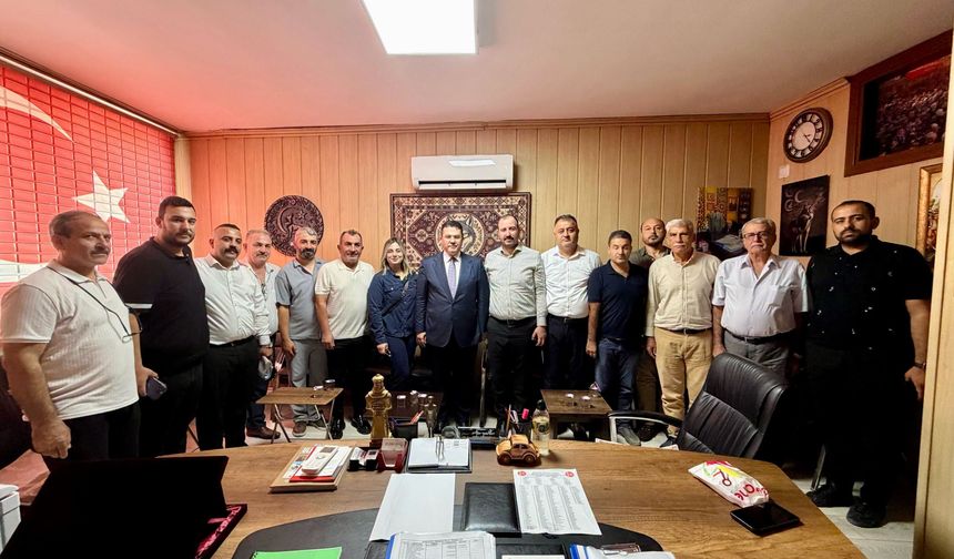 MHP Osmaniye’de Kongre Heyecanı: Ruhi Ersoy Teşkilatla Bir Araya Geldi