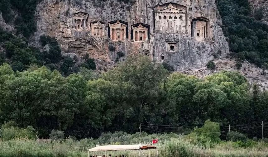 Muğla Dalyan’da Doğa ve Tarih Bir Arada