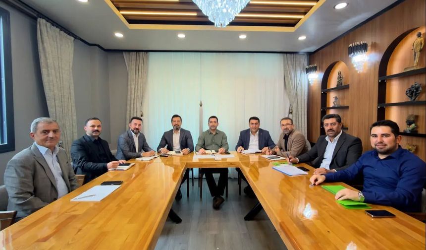 Osmaniye Düziçi’nde AK Parti Teşkilatları İstişarede Buluştu