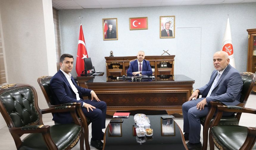 Osmaniye’de Kaymakam Adayı Yiğit’ten Müftü Taşcı’ya Ziyaret